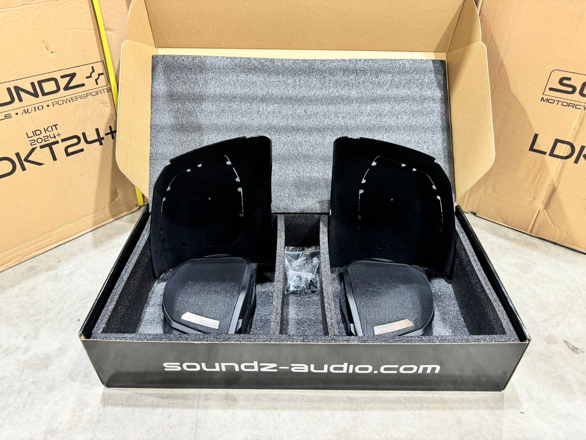 24+ 6x9 Lid Kit | Soundz